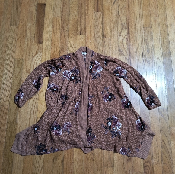 Maurice's floral cardigan, size medium, burnt orange - Picture 3 of 5